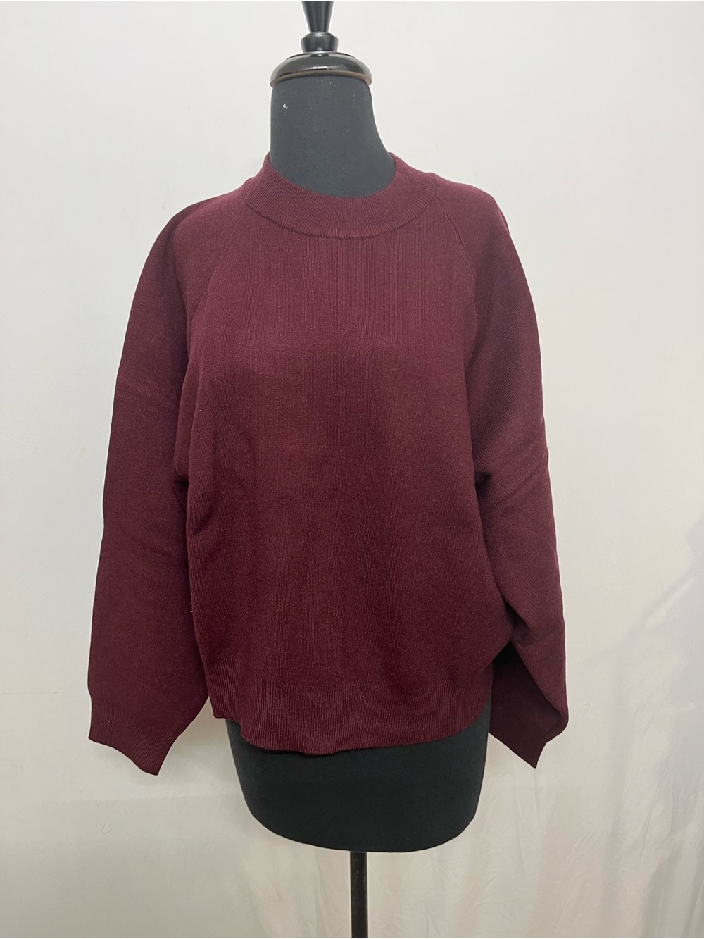 Vici Women's Crewneck Sweater in Wine